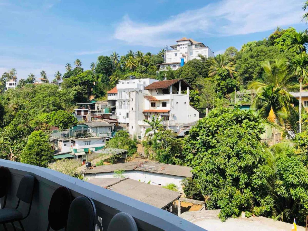 Suisse Villa Kandy Zewnętrze zdjęcie